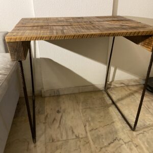 mesa reciclada de palet